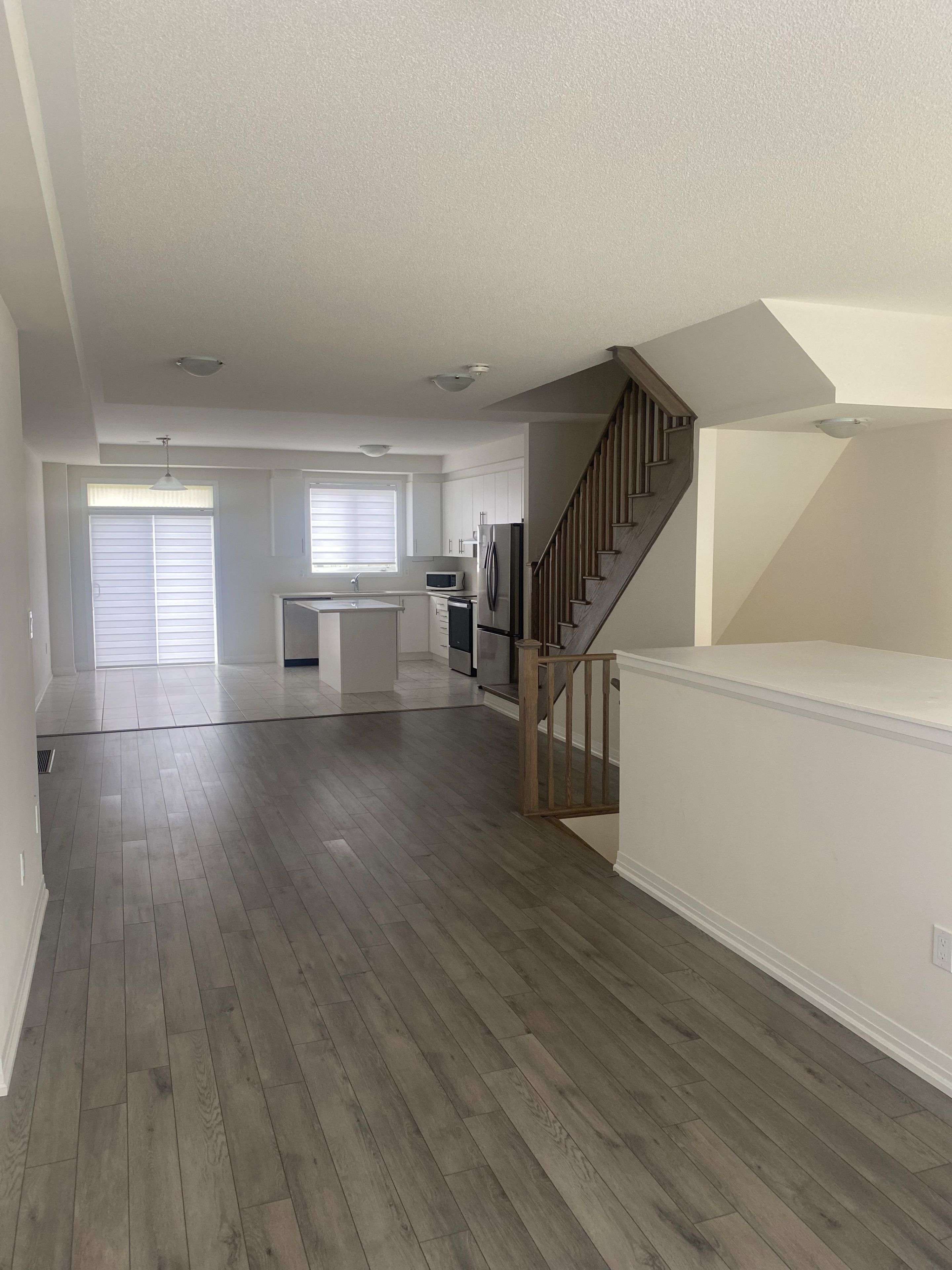Markham, ON L6B 1R2,72 Carneros WAY