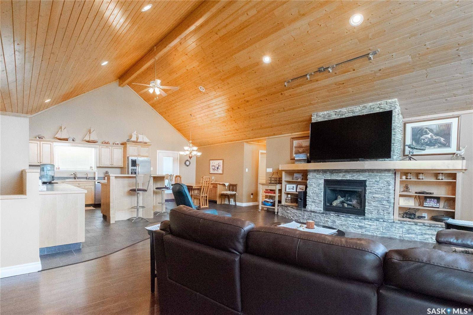 North Qu'appelle Rm No. 187, SK S0G 2Y0,49 Taylor STREET