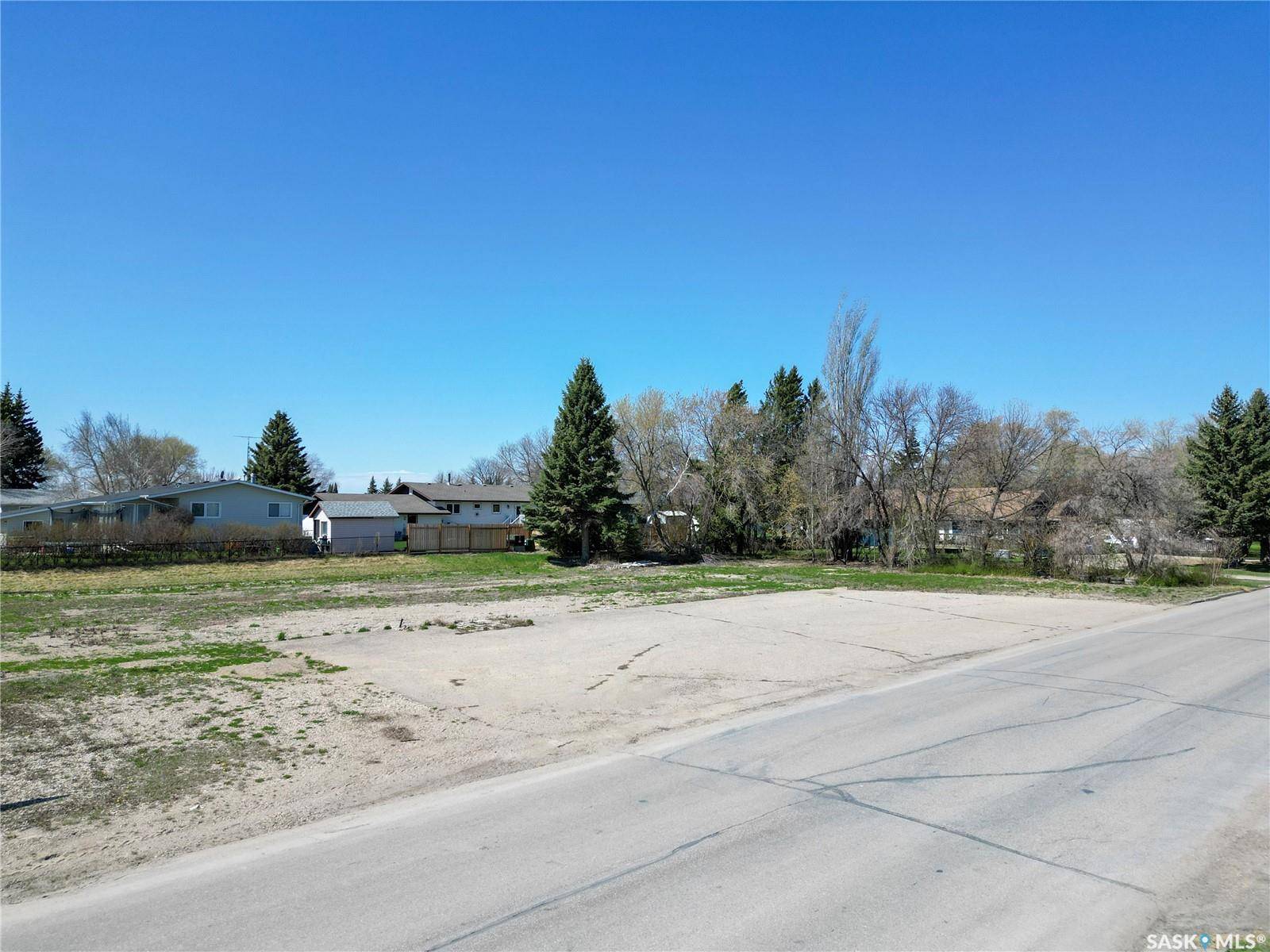 Moosomin, SK S0G 3N0,1613 Broadway AVENUE