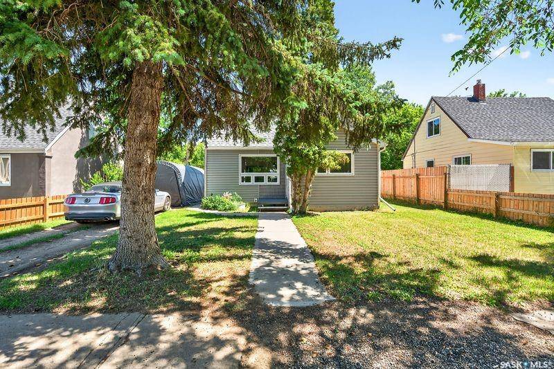 Moose Jaw, SK S6H 1J4,1263 4th AVENUE NE