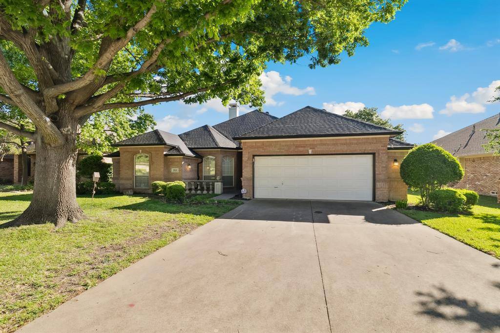 Dallas, TX 75228,3919 Fairlakes Drive