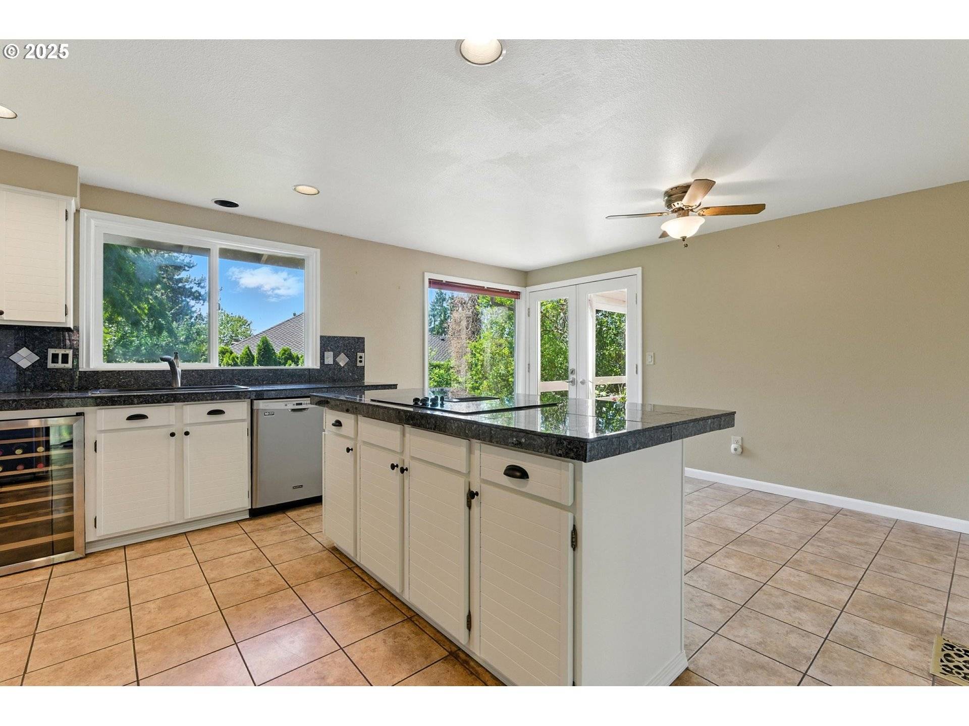 Lake Oswego, OR 97035,4134 ORCHARD WAY