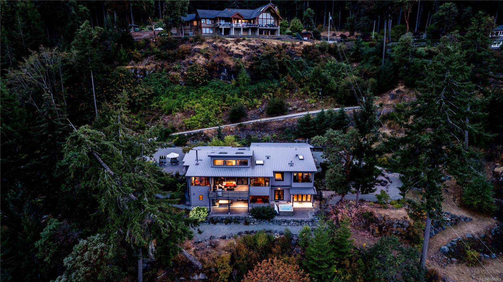 Duncan, BC V9L 5Y5,6088 Genoa Bay Rd