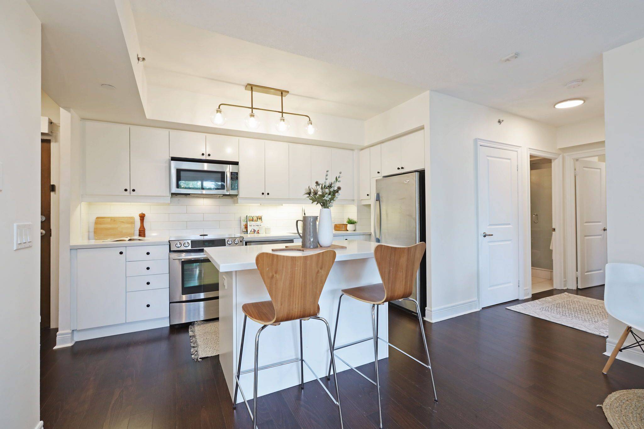 Toronto C06, ON M3H 0B2,701 Sheppard AVE W #302