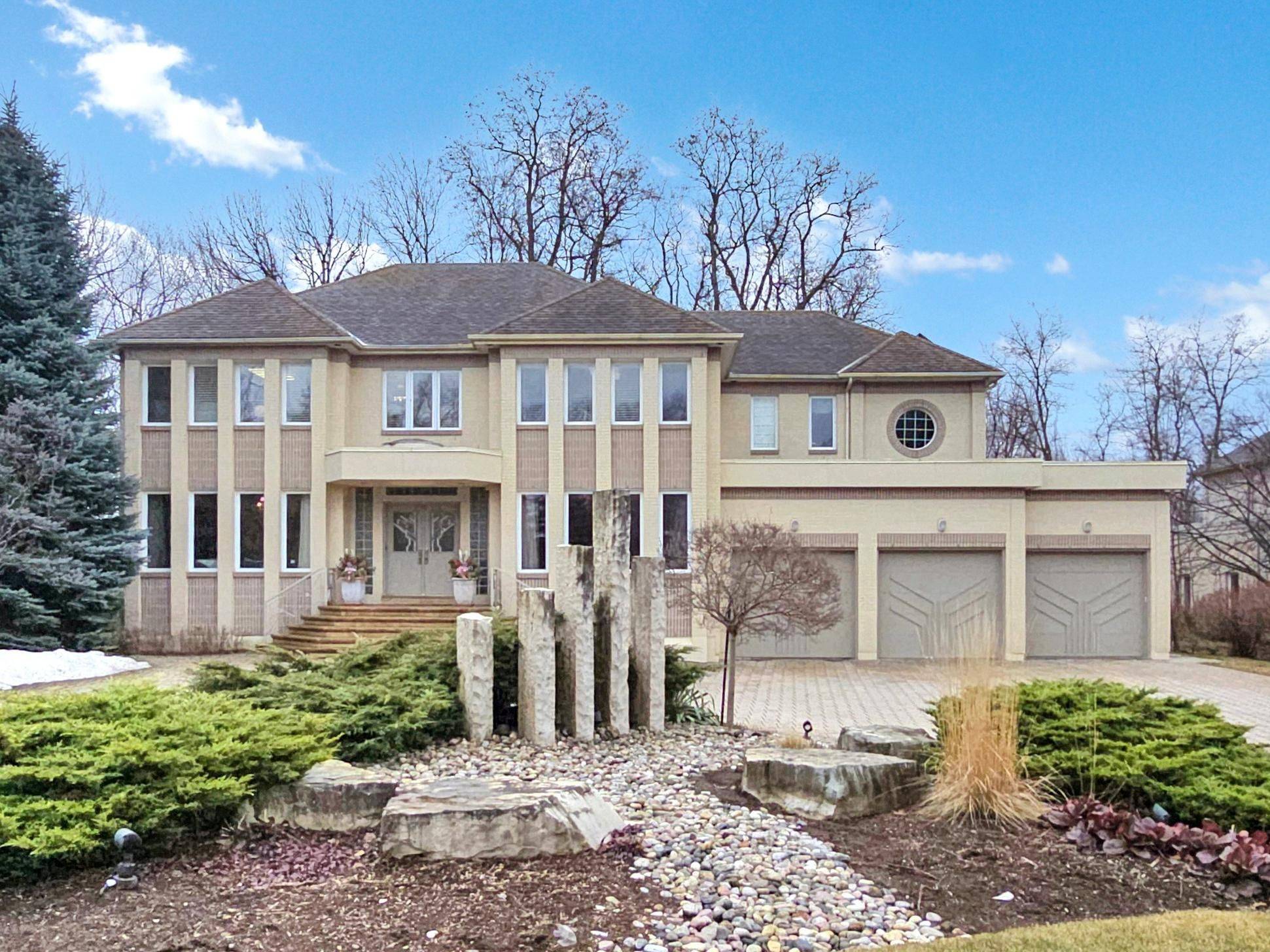 Vaughan, ON L4J 7W4,145 Renaissance CT