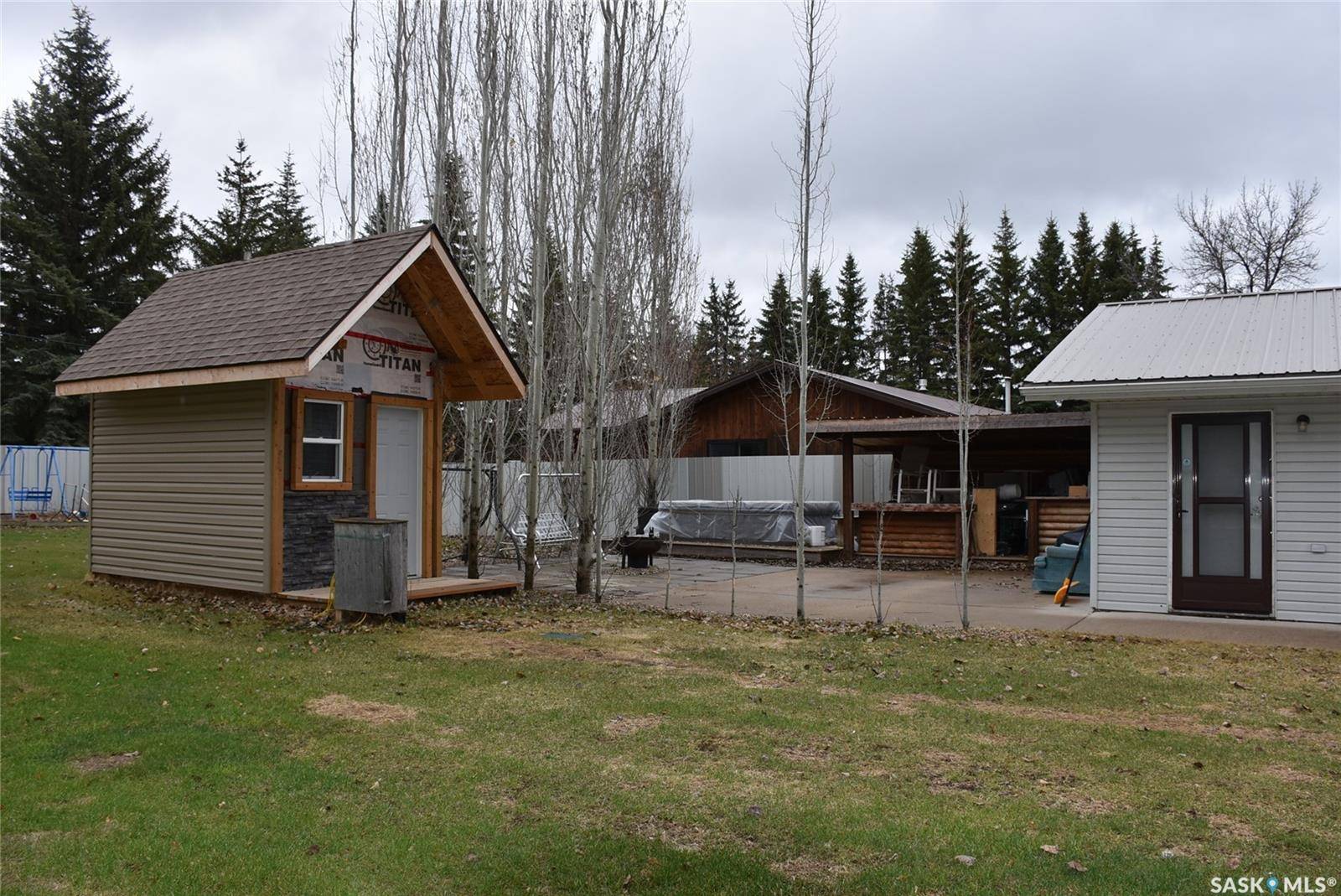 Katepwa Beach, SK S0G 2Y0,6 pine STREET