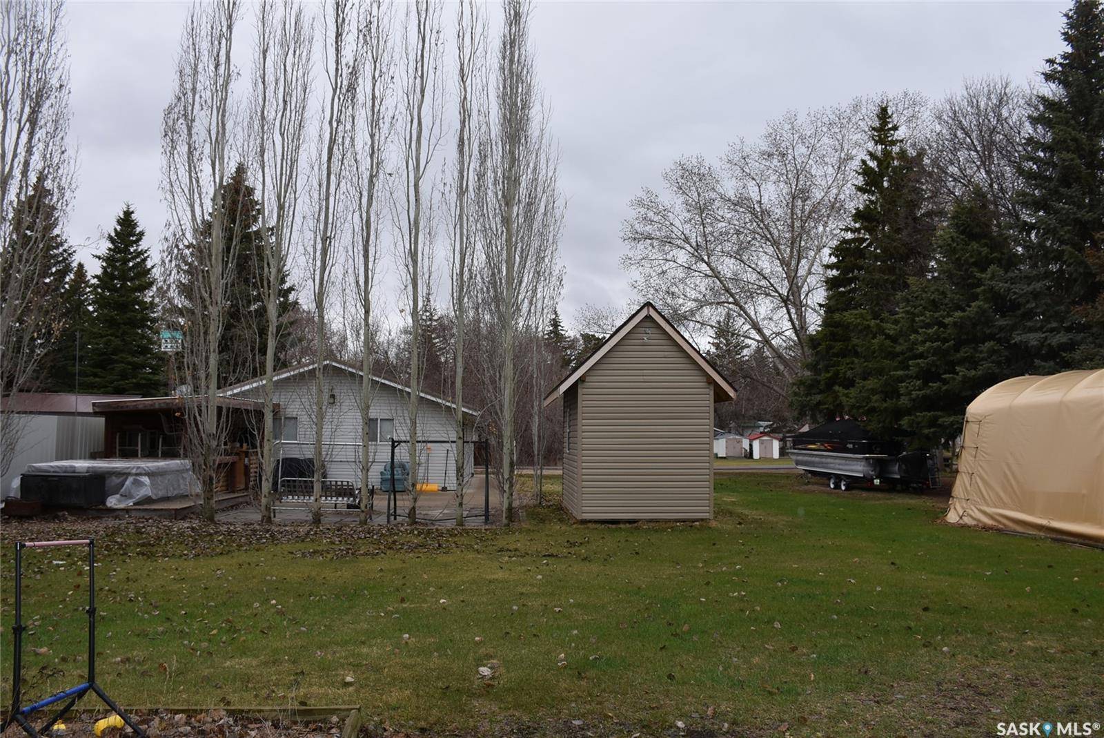 Katepwa Beach, SK S0G 2Y0,6 pine STREET