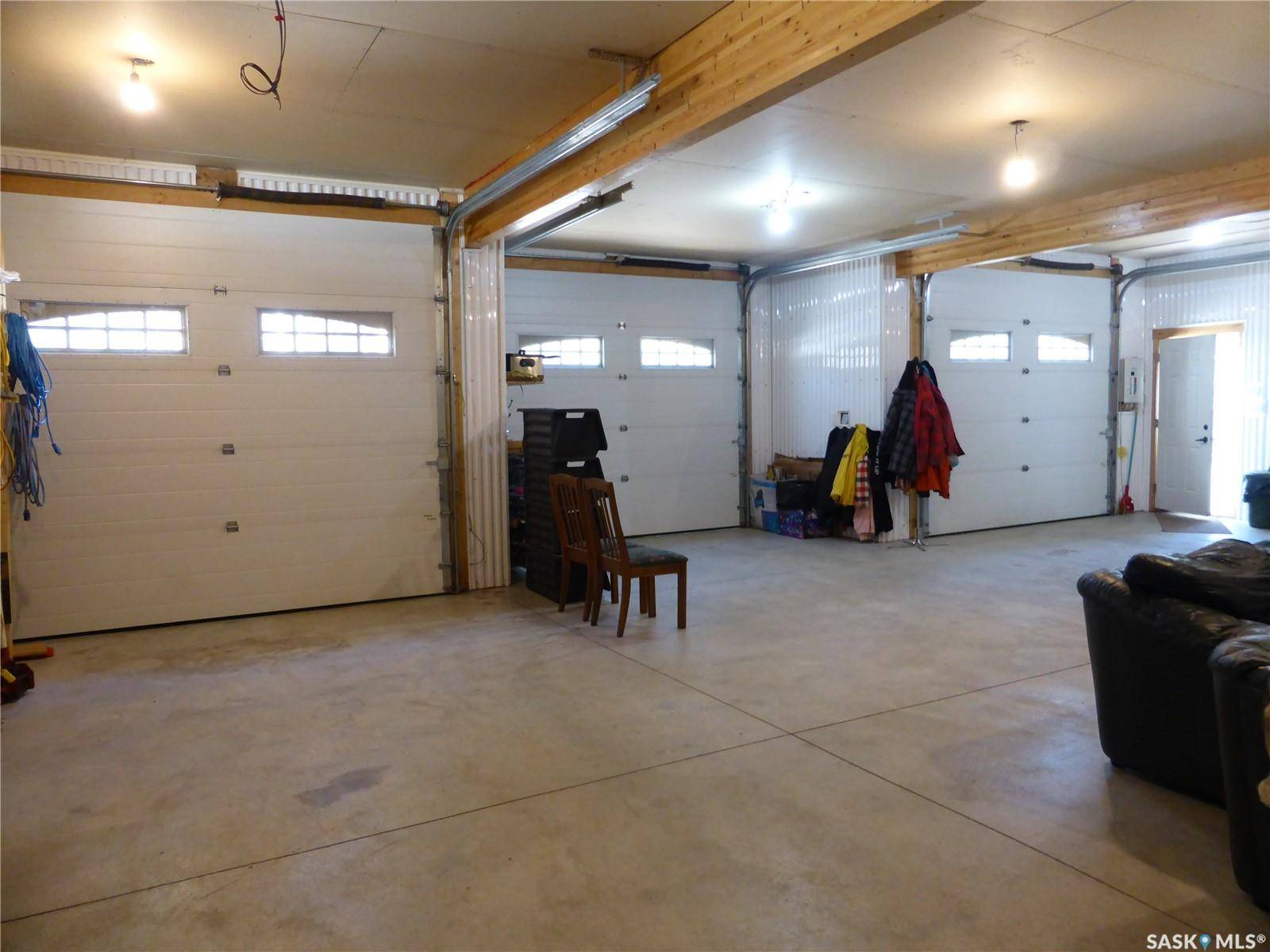 Mervin Rm No.499, SK S0M 1J0,239 & 235 Clarke CRESCENT