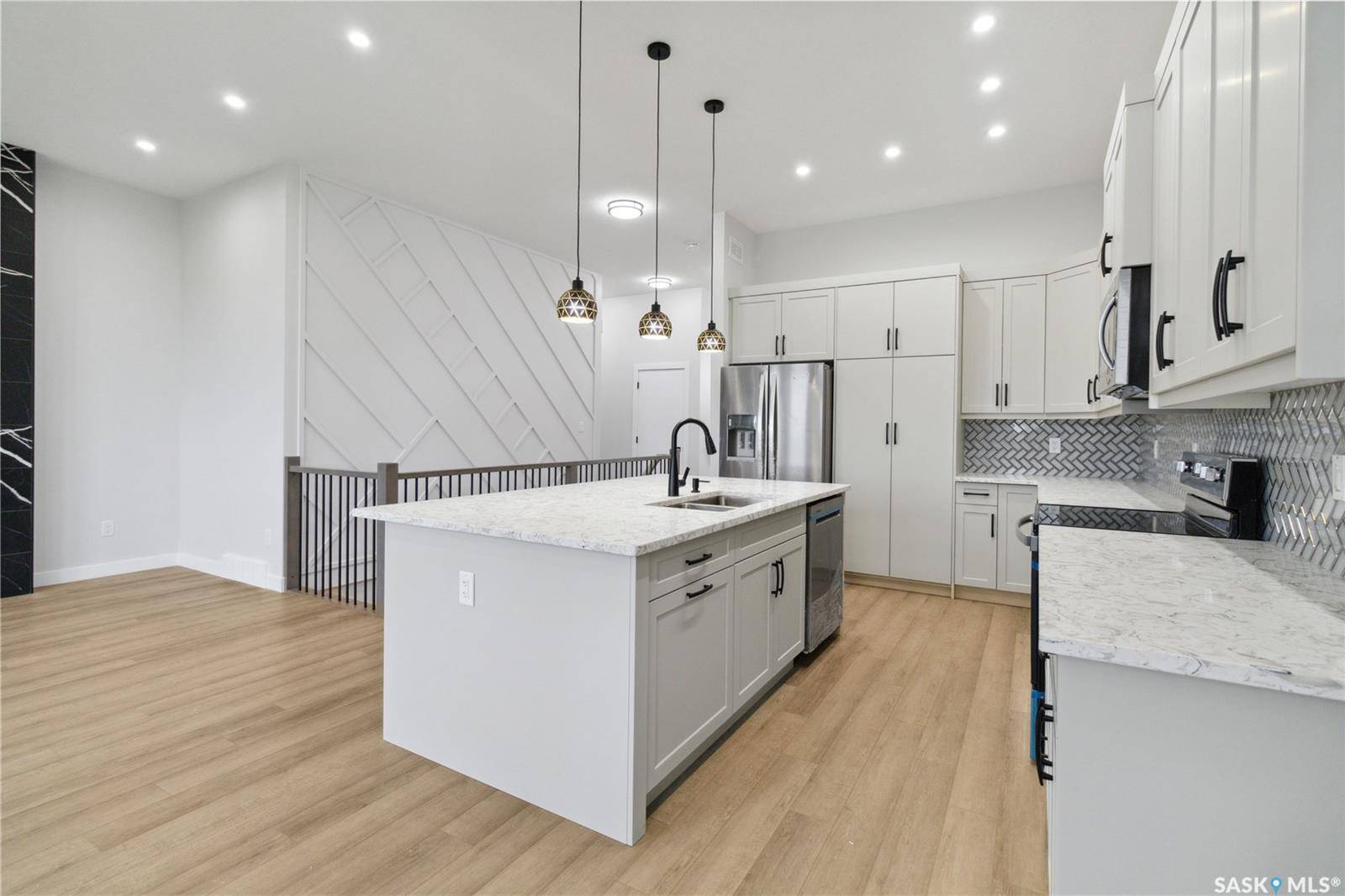 Saskatoon, SK S7L 6M9,274 STROMBERG COURT