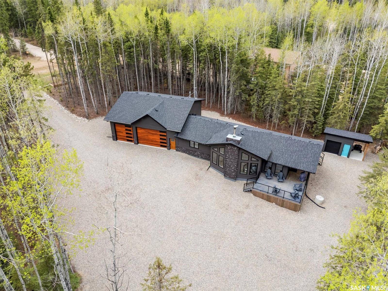 Paddockwood Rm No. 520, SK S0J 3E0,306 Meadow Ridge DRIVE