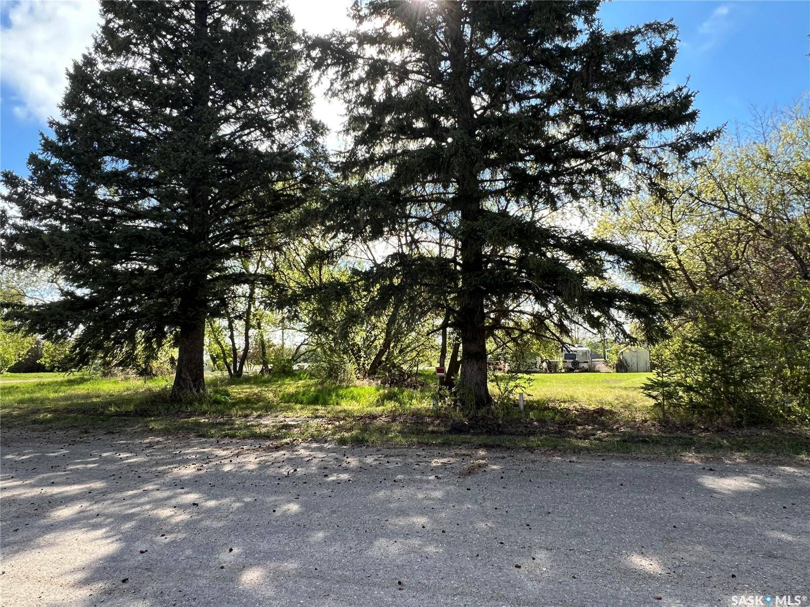 Yellow Creek, SK S0K 4M0,104-106 Main STREET