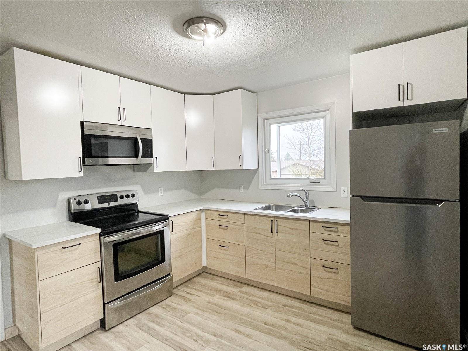 Dorintosh, SK S0M 0T0,108 Main STREET W