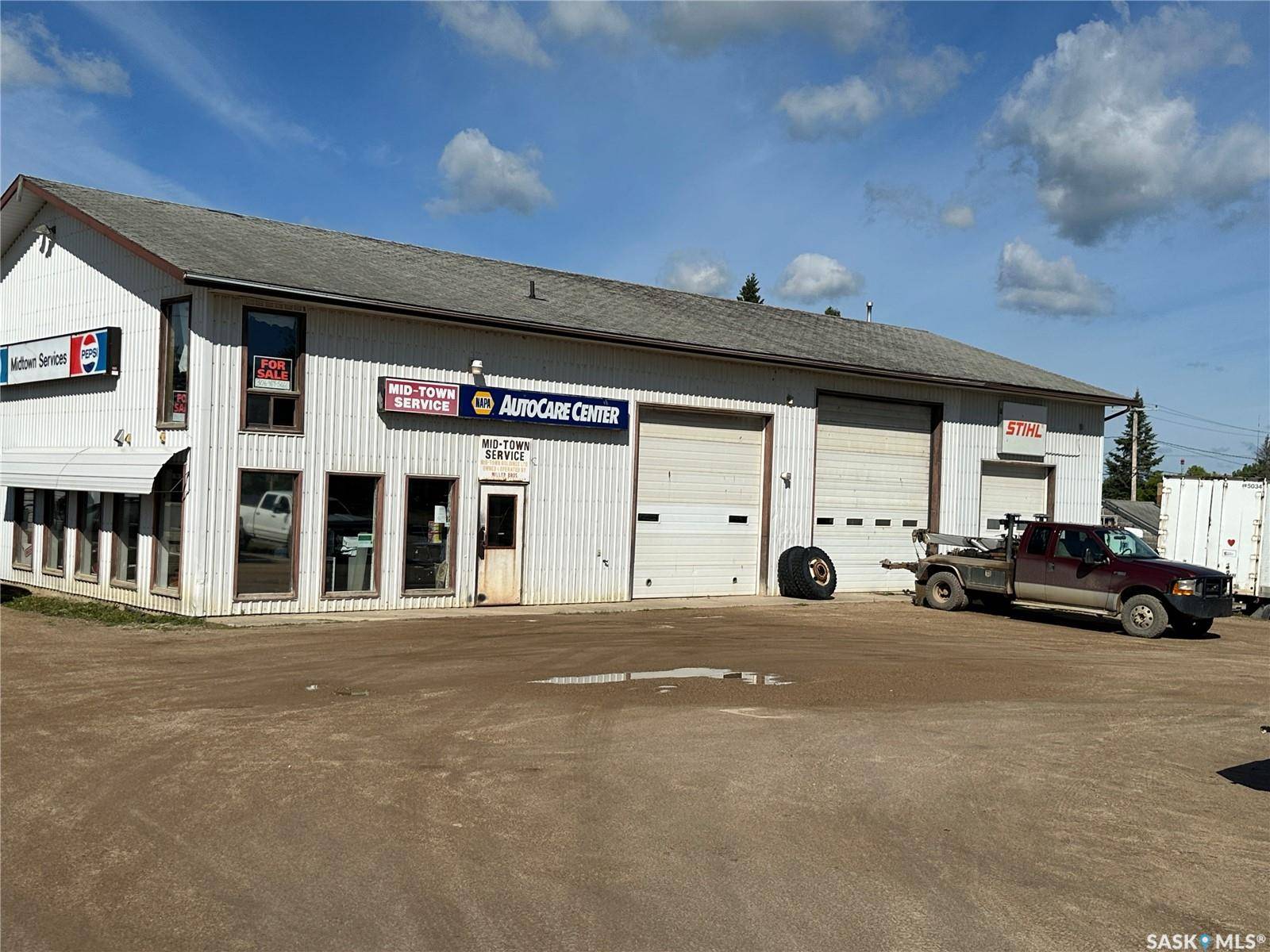 102 4th AVENUE N, Big River, SK S0J 0E0