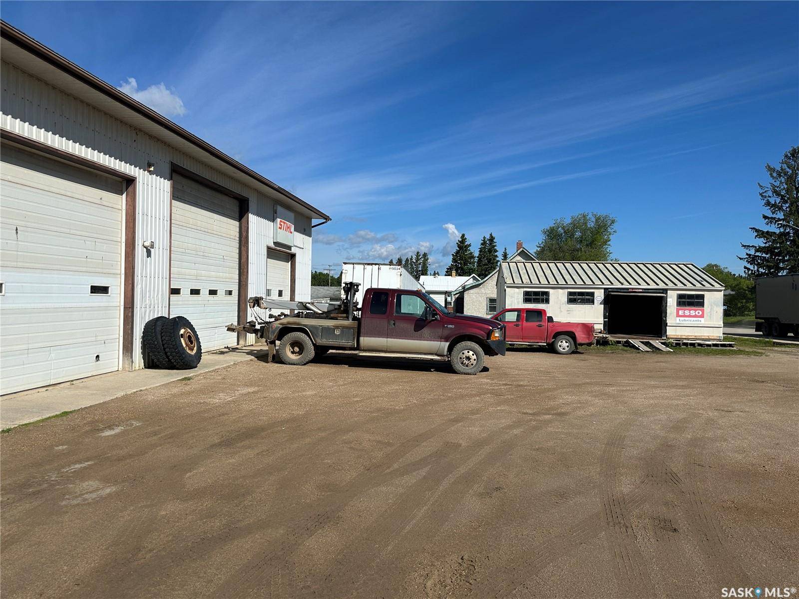 102 4th AVENUE N, Big River, SK S0J 0E0