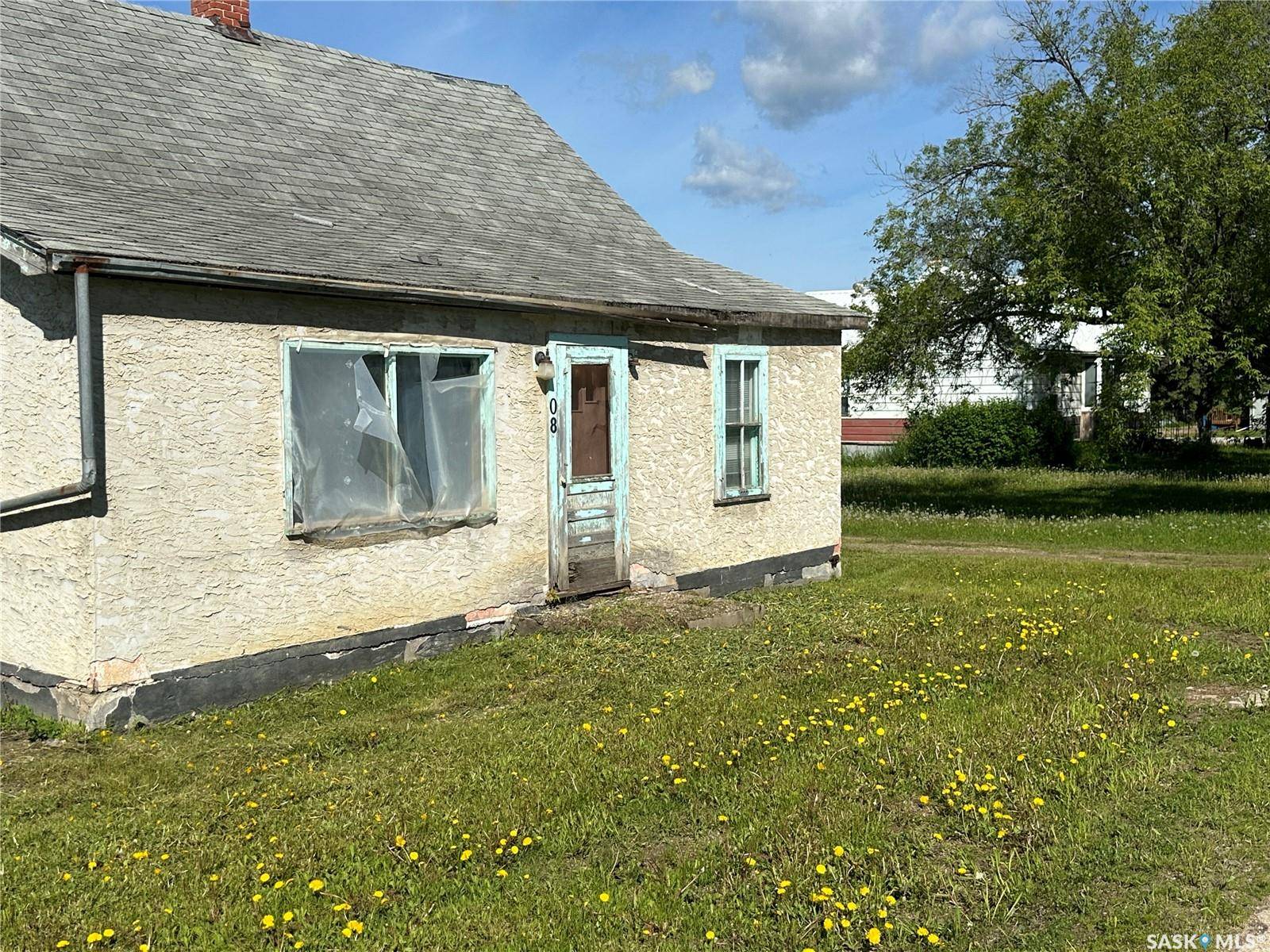 102 4th AVENUE N, Big River, SK S0J 0E0