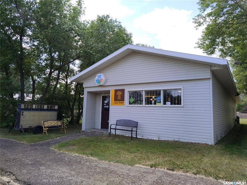 Willow Bunch, SK S0H 4K0,38 Edouard Beaupre STREET