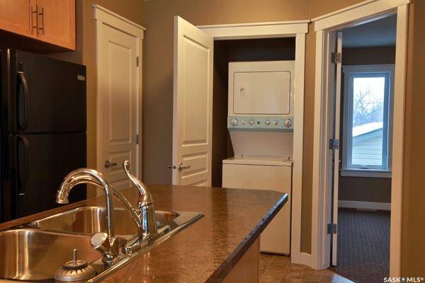 Regina, SK S4R 1M6,530 Toronto STREET