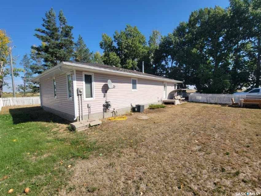 Pleasant Valley Rm No. 288, SK S0L 1C0,309 Third AVENUE E