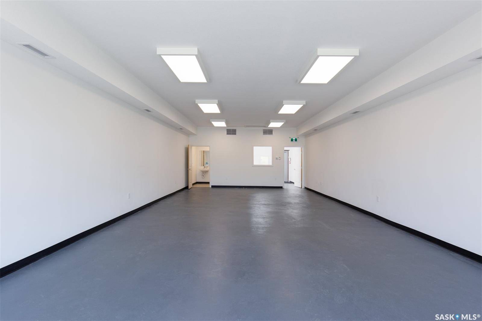 Moose Jaw, SK S6H 1S7,256 High STREET W
