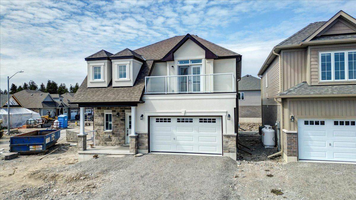 Kawartha Lakes, ON K0M 1A0,78 Hillcroft WAY
