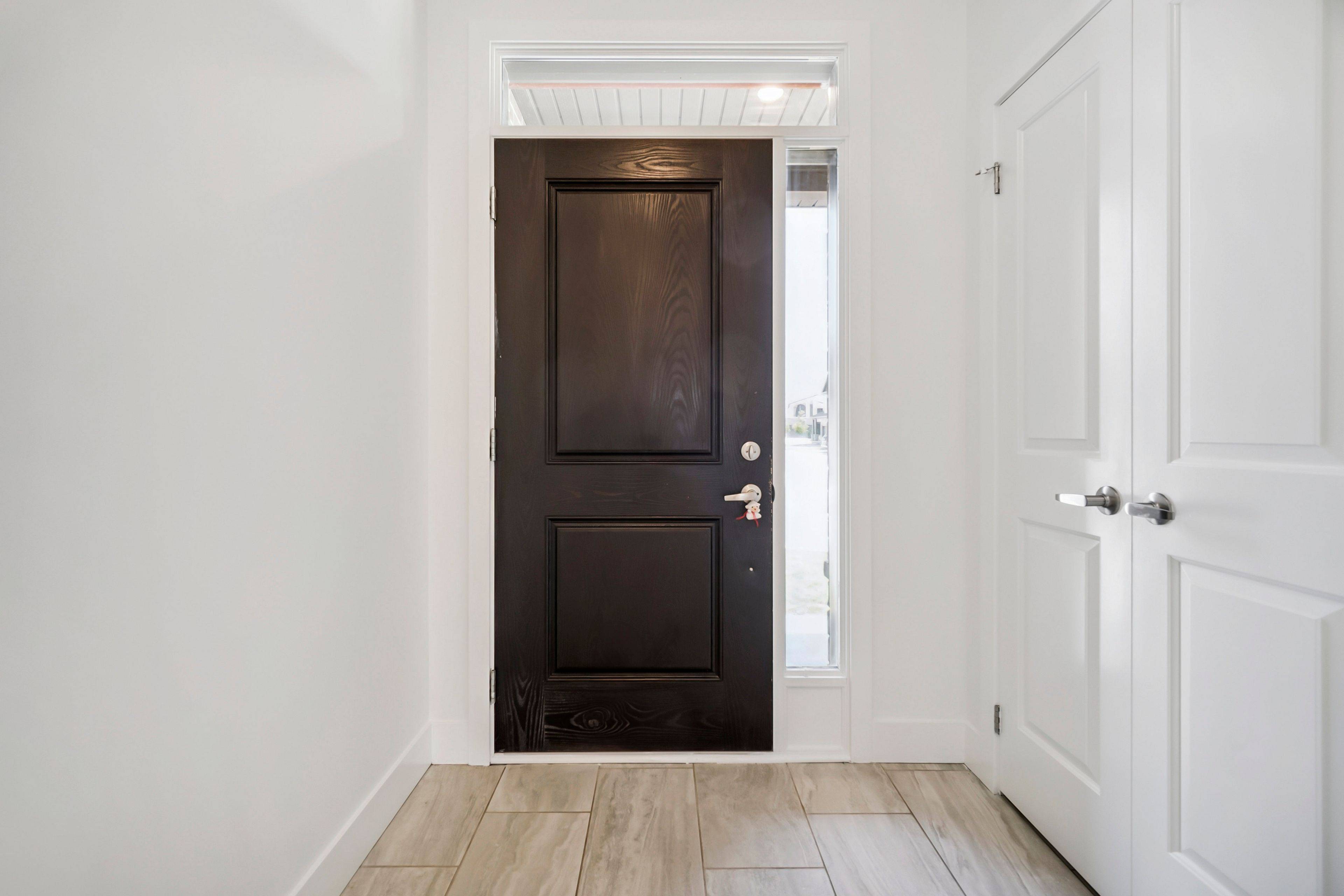 London South, ON N6M 0J1,745 Chelton RD #15