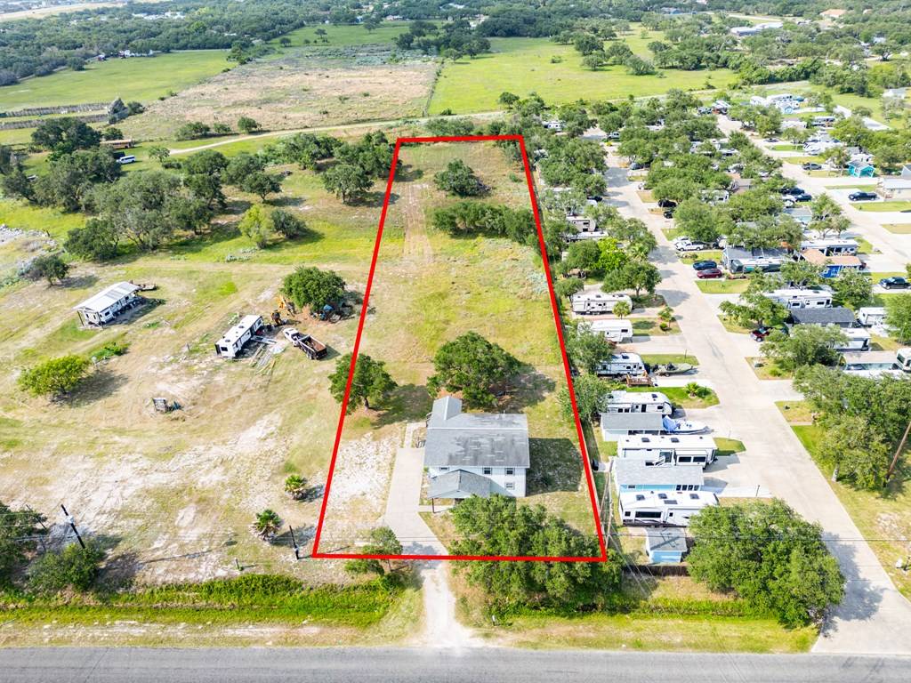 Rockport, TX 78382,1408 W Corpus Christi St