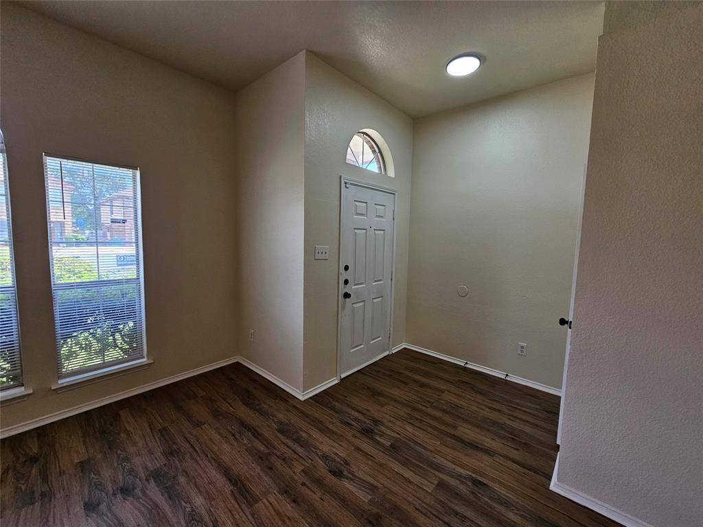 Cedar Hill, TX 75104,909 Simon Drive