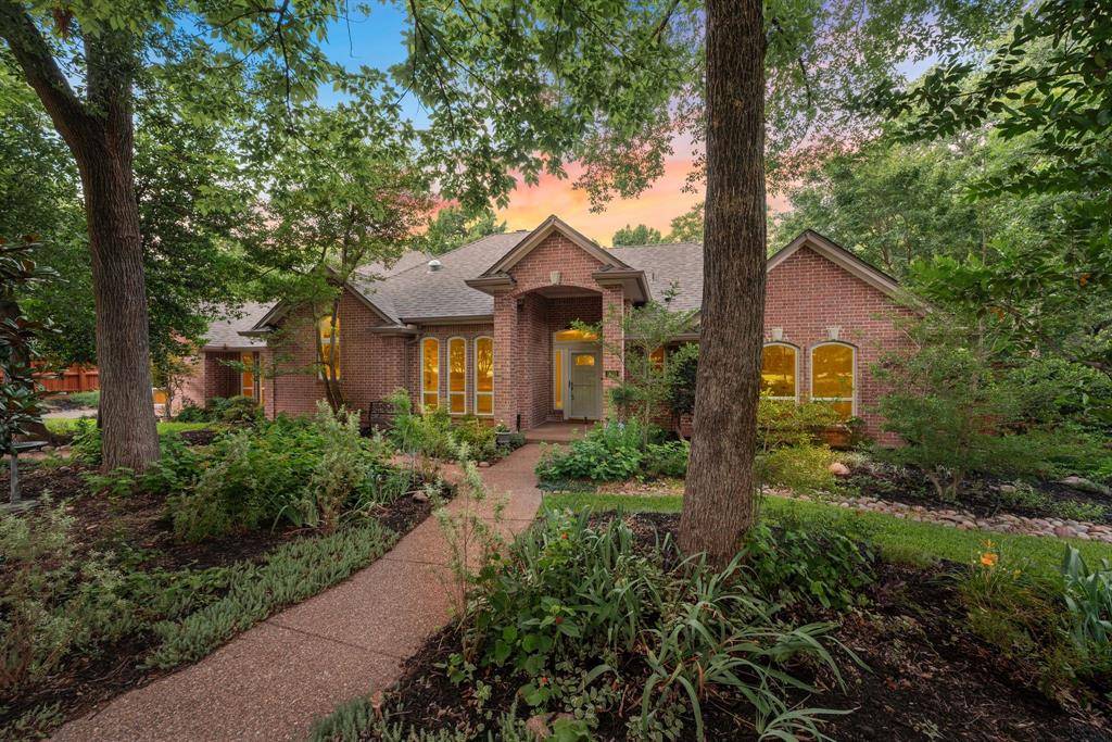 Colleyville, TX 76034,909 Dogwood Court