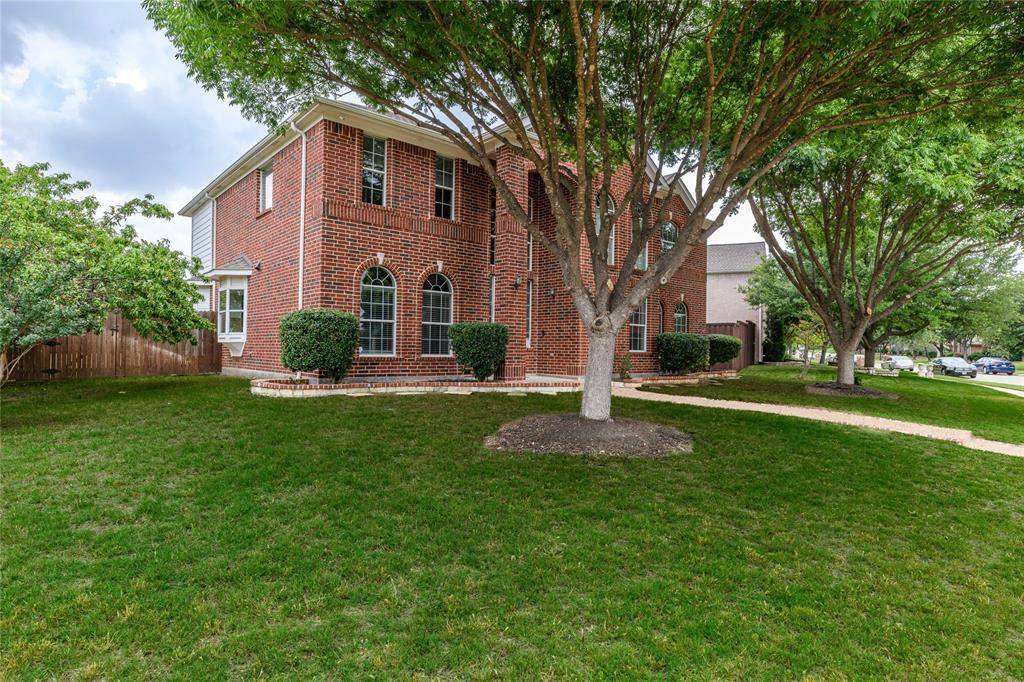 Frisco, TX 75035,9862 Red Cedar Drive