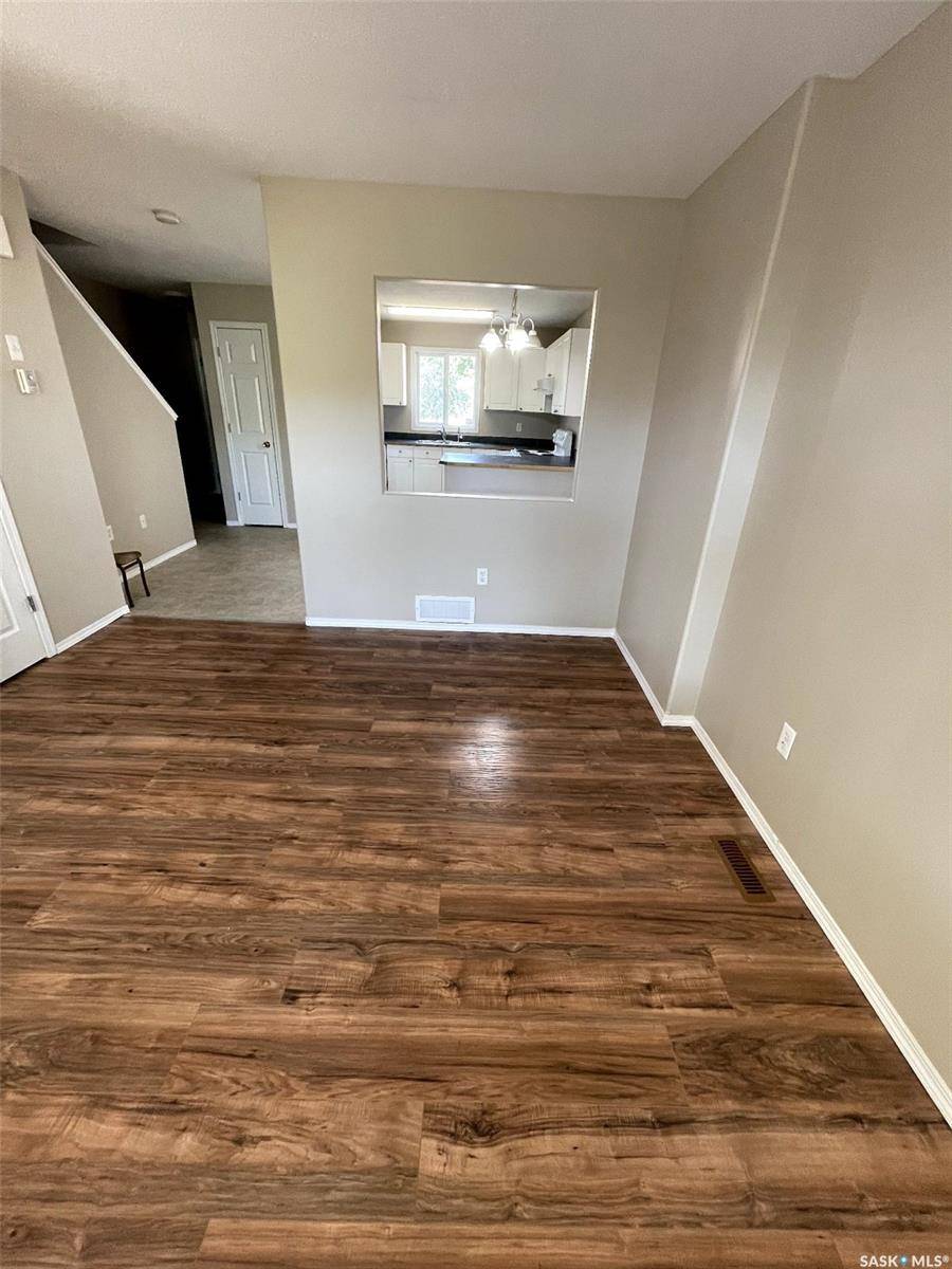 Regina, SK S4T 2H3,1154 Retallack STREET