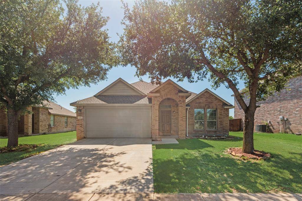 Prosper, TX 75078,1131 Oakbrook Street