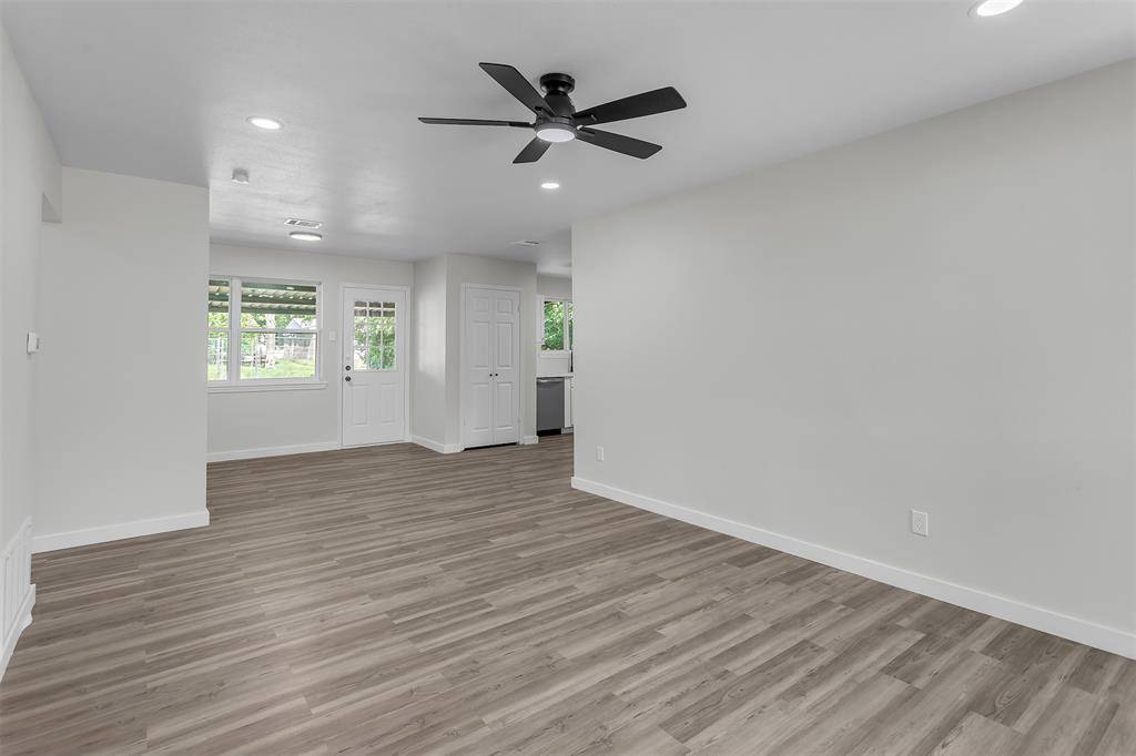 Mesquite, TX 75150,4423 Harvey Drive
