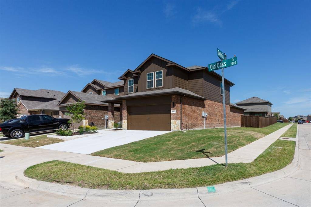 Forney, TX 75126,1001 Old Oaks Drive