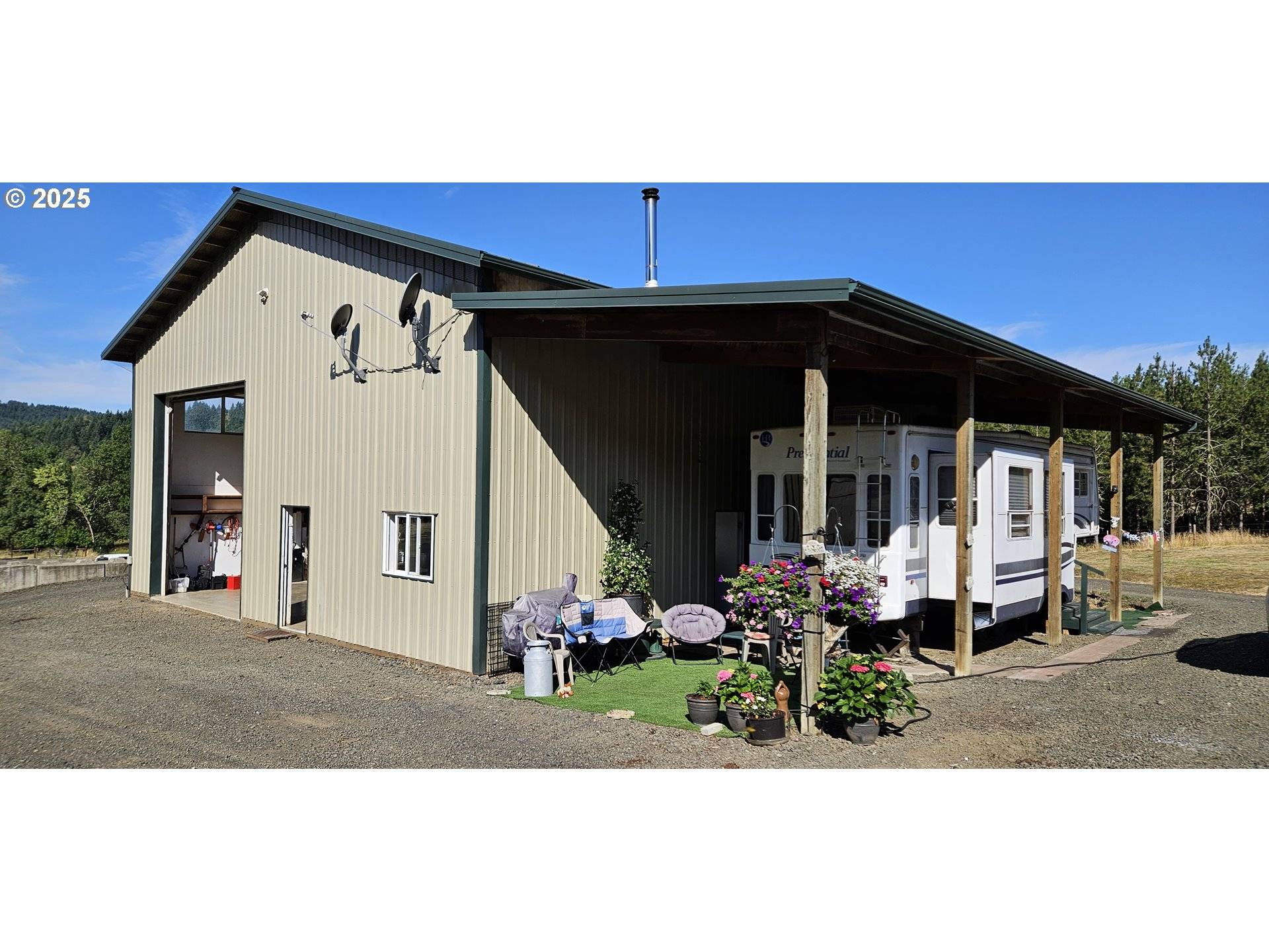 Roseburg, OR 97471,2805 OAK HILL RD
