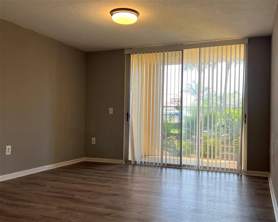 West Palm Beach, FL 33409,[StreetName,UnitNumber,StreetNumber,StreetDirPrefix]