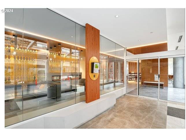 Portland, OR 97201,1500 SW 5TH AVE #703