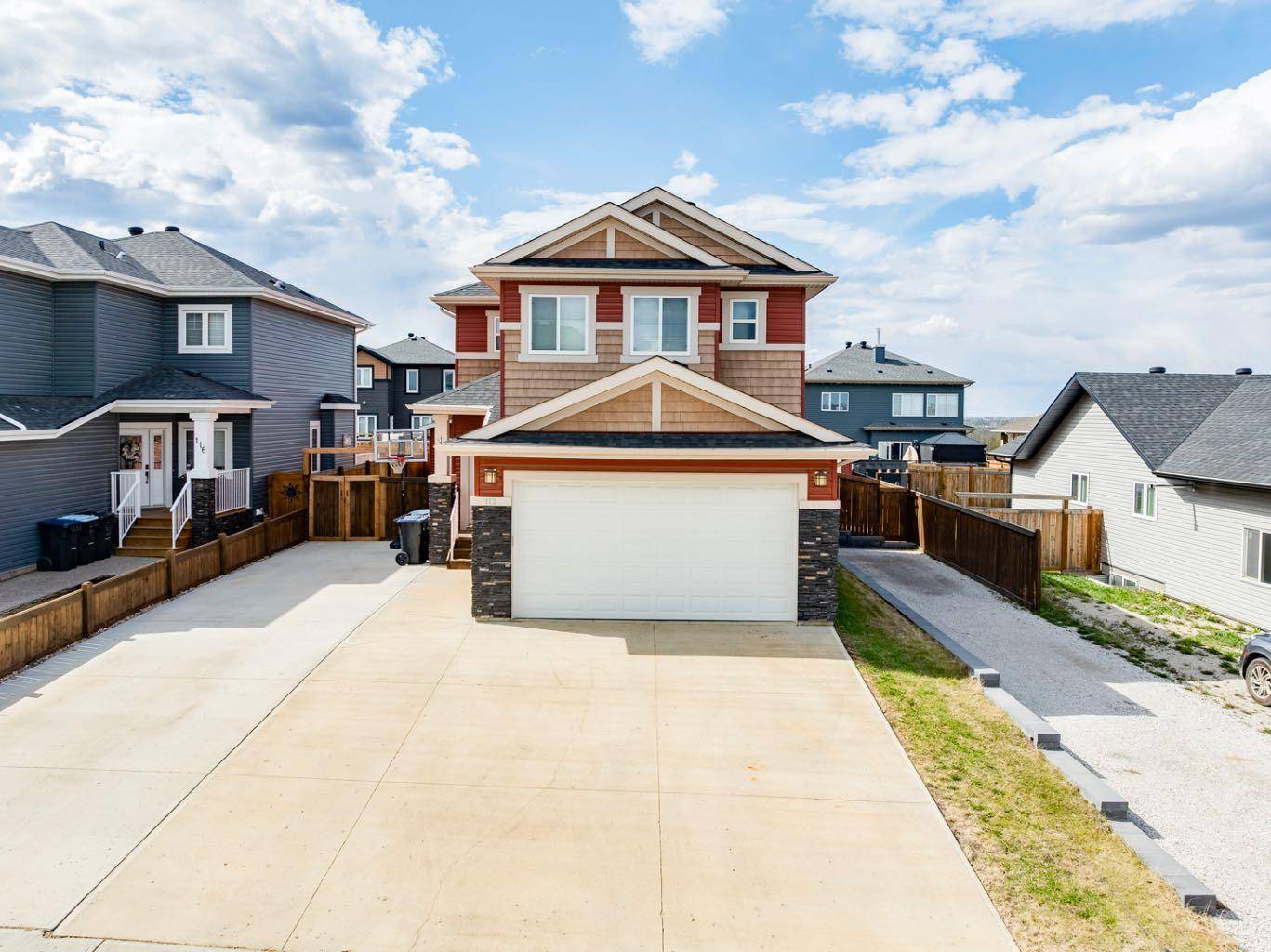 Fort Mcmurray, AB T9H 2V5,112 Beaverlodge Close