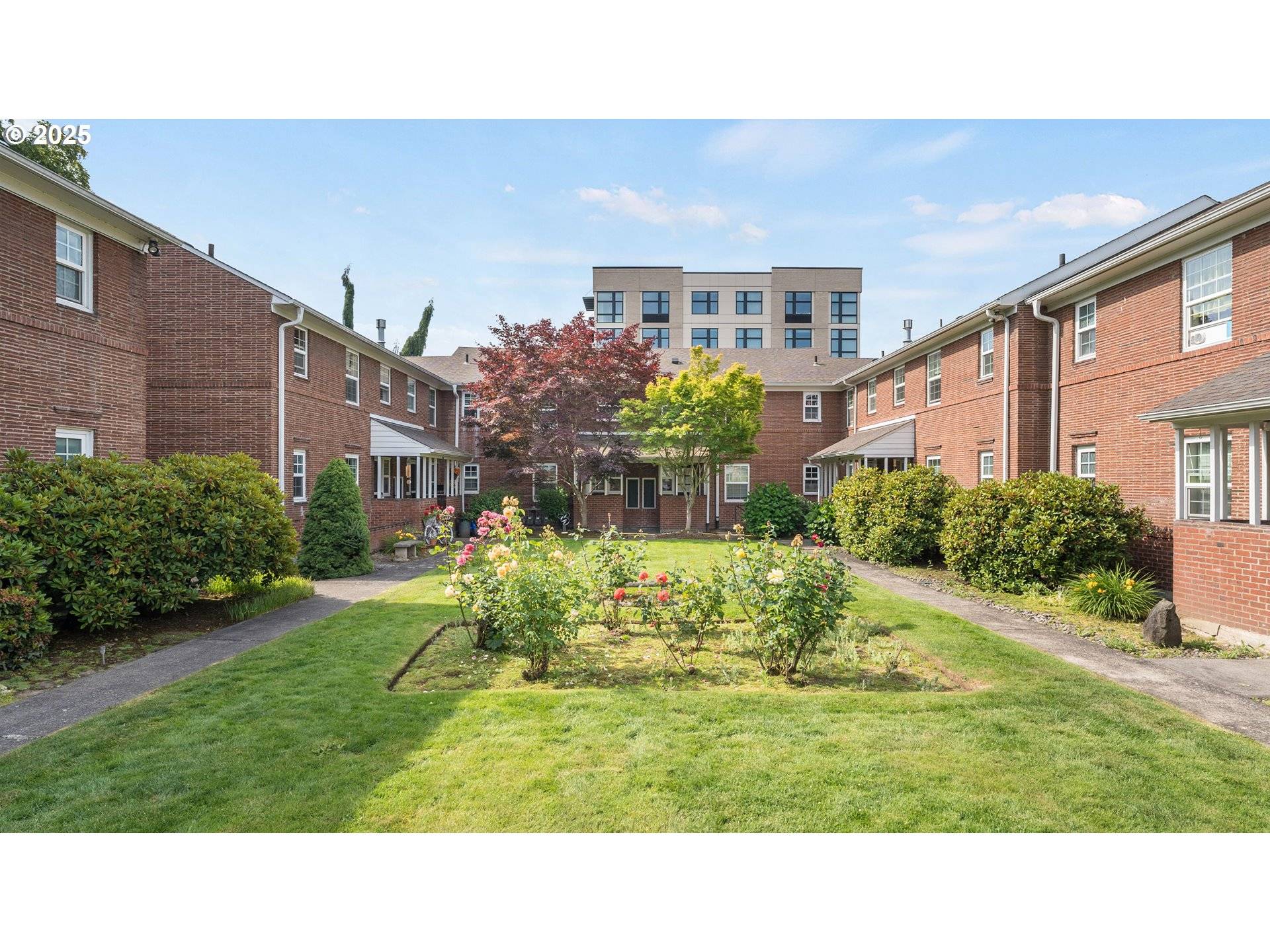 Vancouver, WA 98660,308 E 12TH ST #308 B