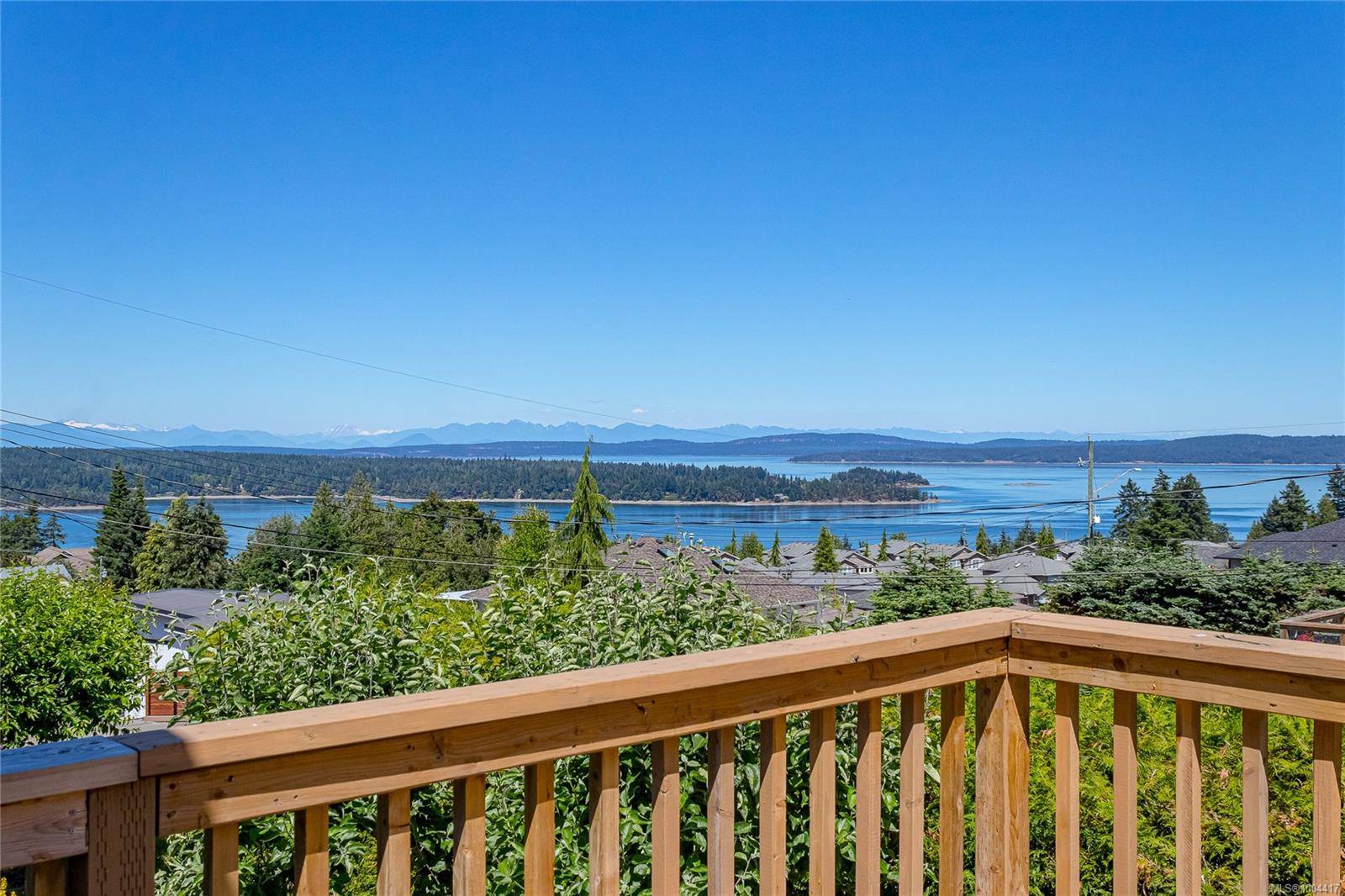 Ladysmith, BC V9G 1W2,684 Hillview Ave