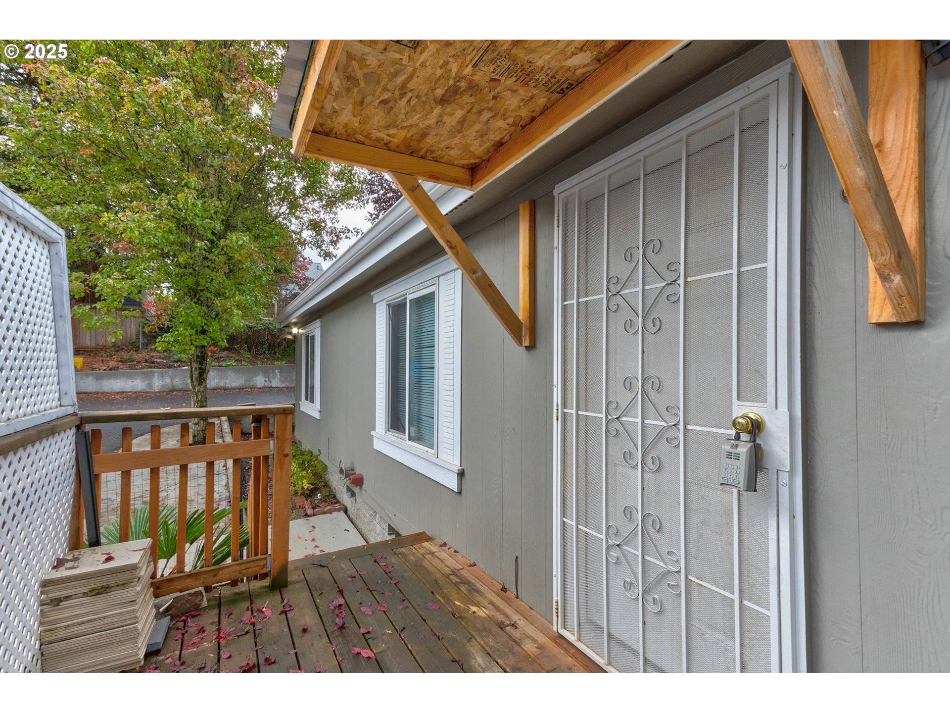 Portland, OR 97211,3228 NE LOMBARD ST
