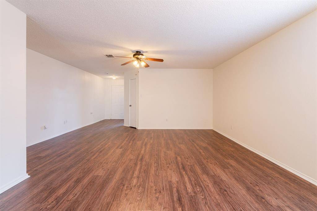 Mesquite, TX 75149,233 Stoneridge Drive
