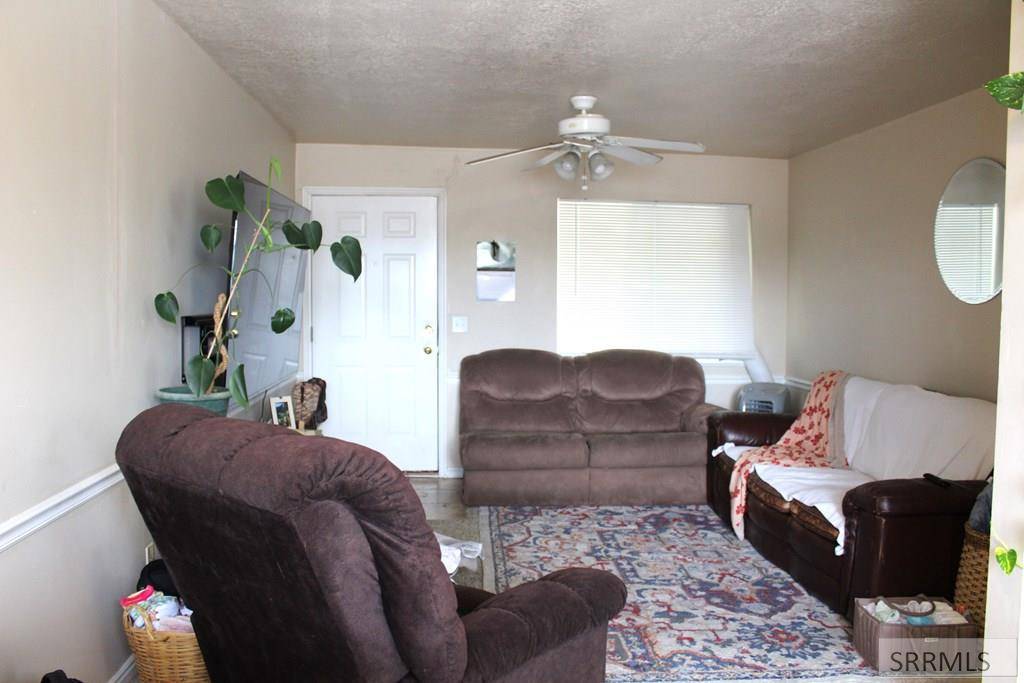 Rexburg, ID 83440,264 N 3rd E