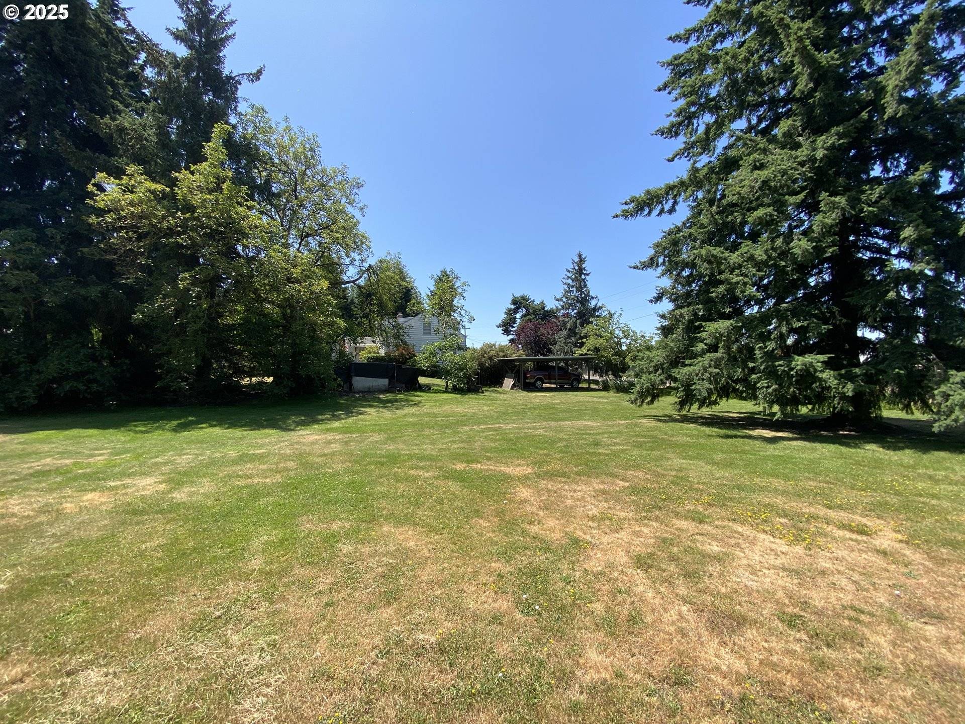 Portland, OR 97211,10500 NE 2ND AVE