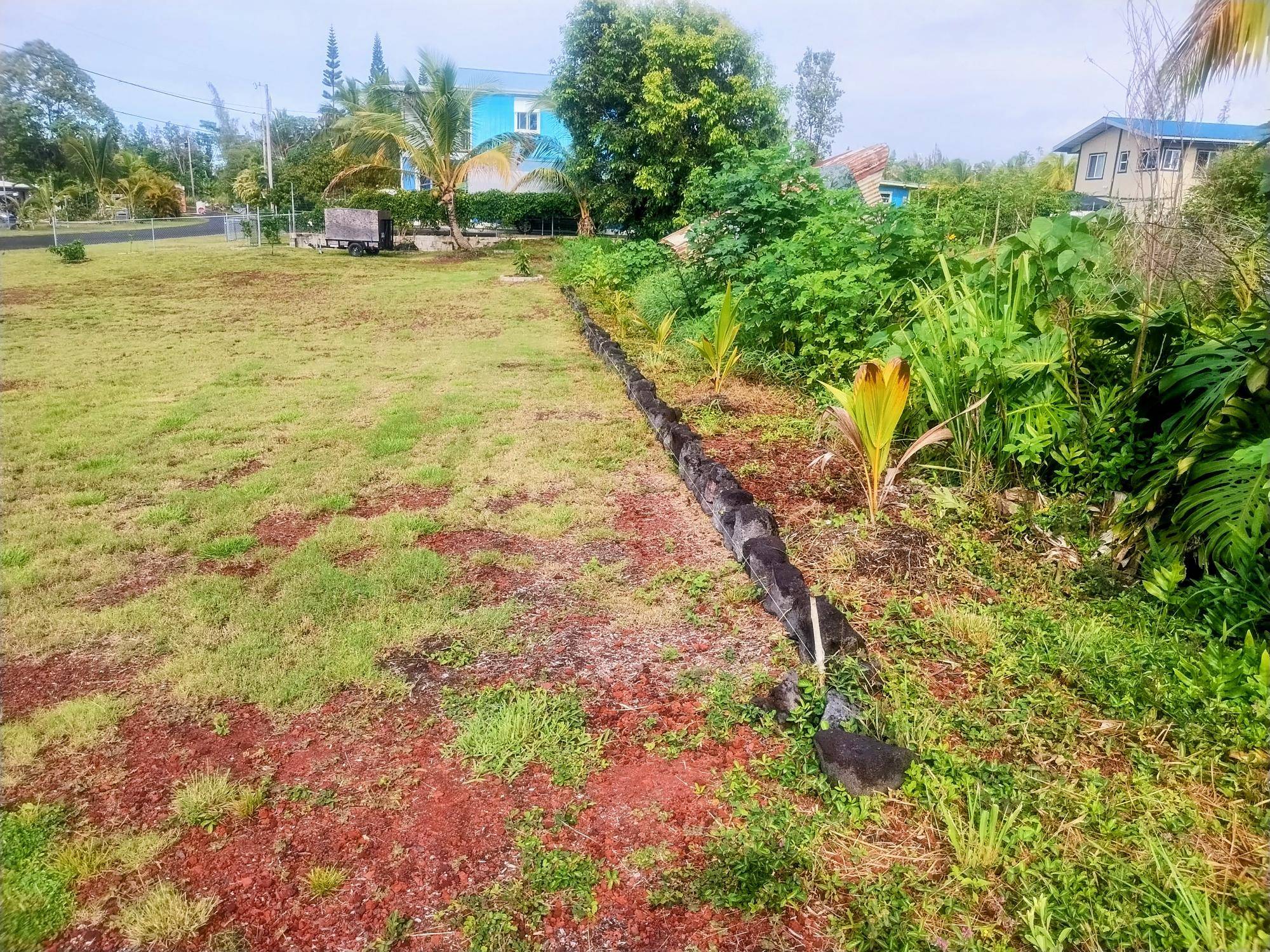 Pahoa, HI 96778,12-215 MAPUANA AVE