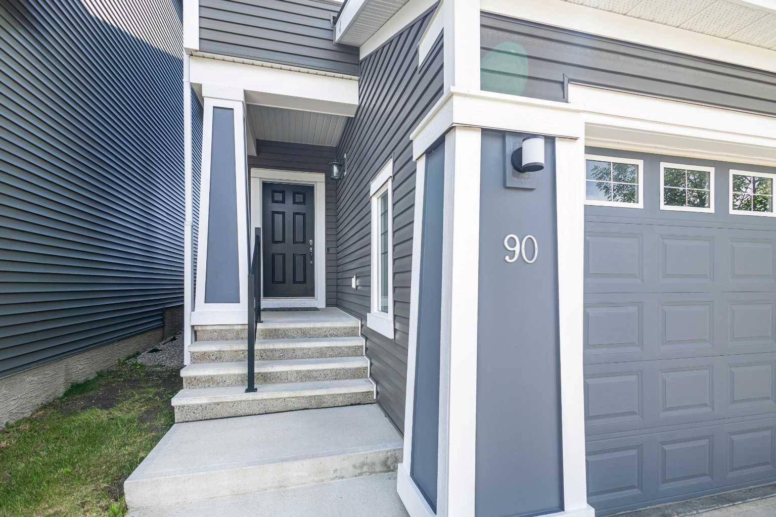 Calgary, AB T3P 0J3,90 Evansridge CRES NW