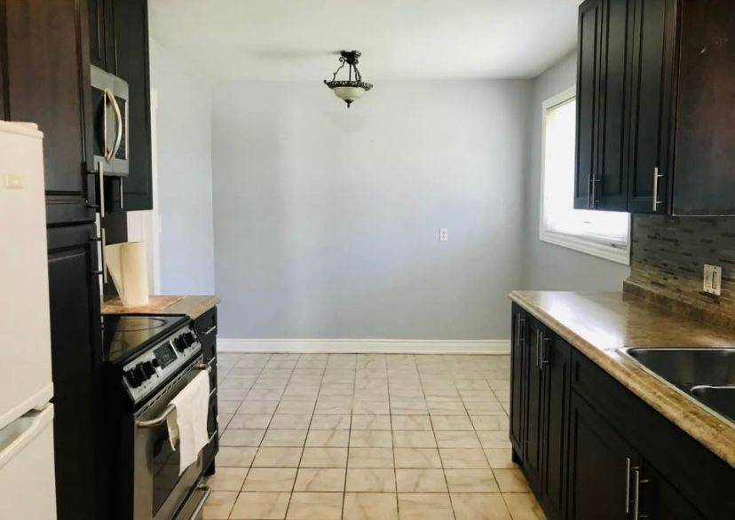 Toronto C15, ON M2H 1W9,45 Summerside CRES