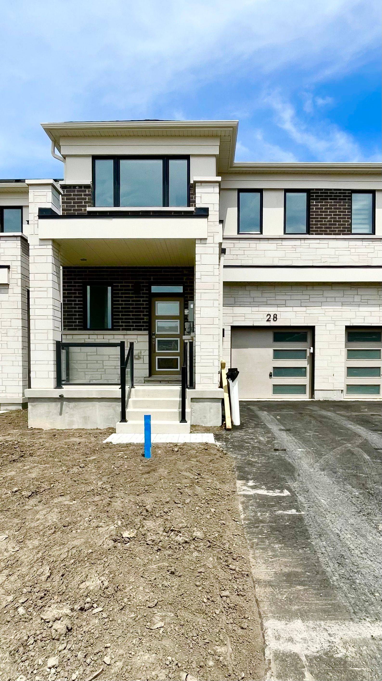 Barrie, ON L9J 0B7,28 Vinewood CRES