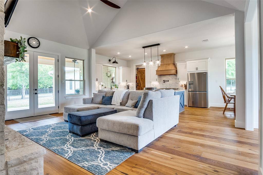 Grandview, TX 76050,6860 County Road 302