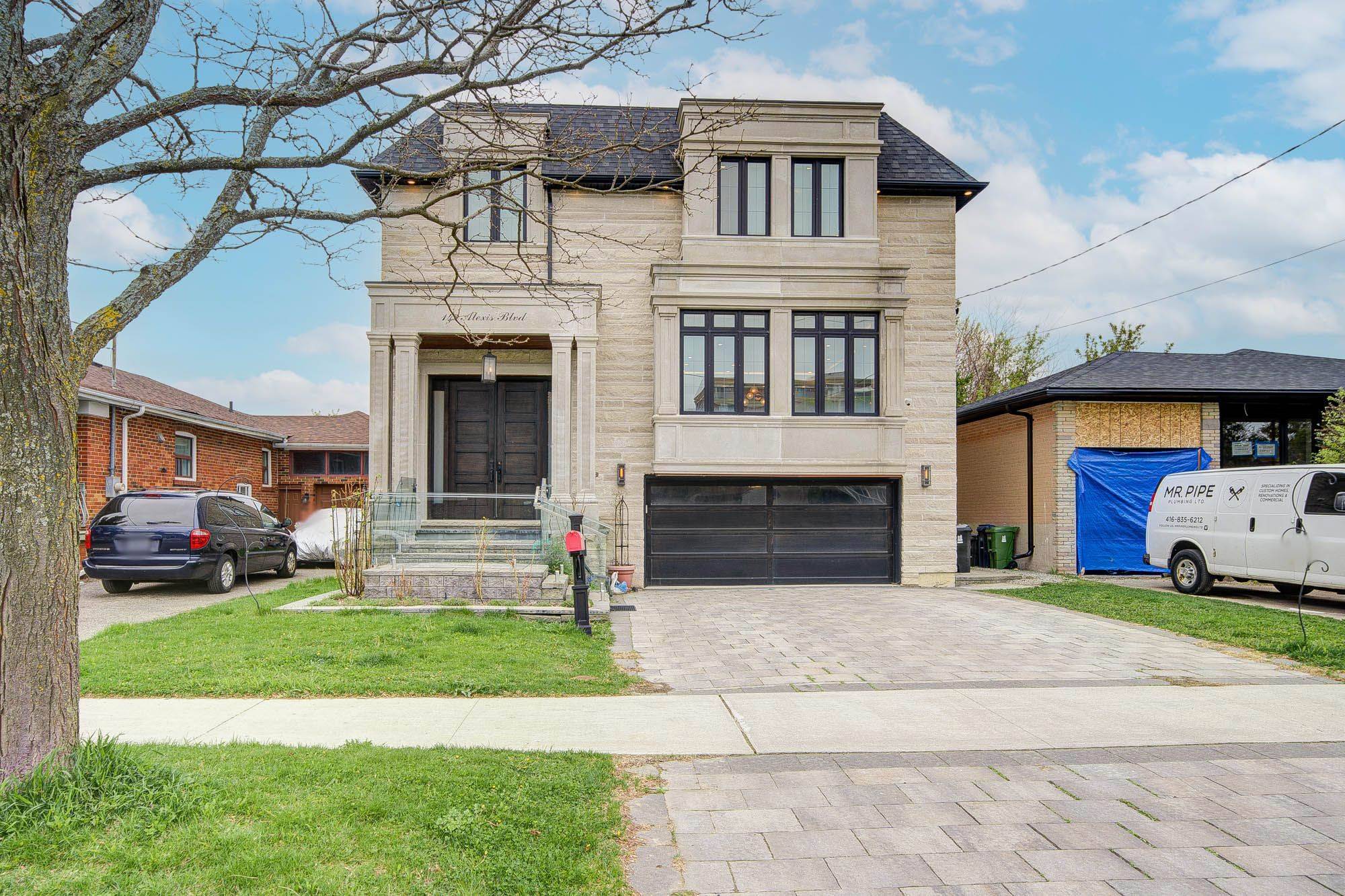 Toronto C06, ON M3H 2R1,149 Alexis BLVD