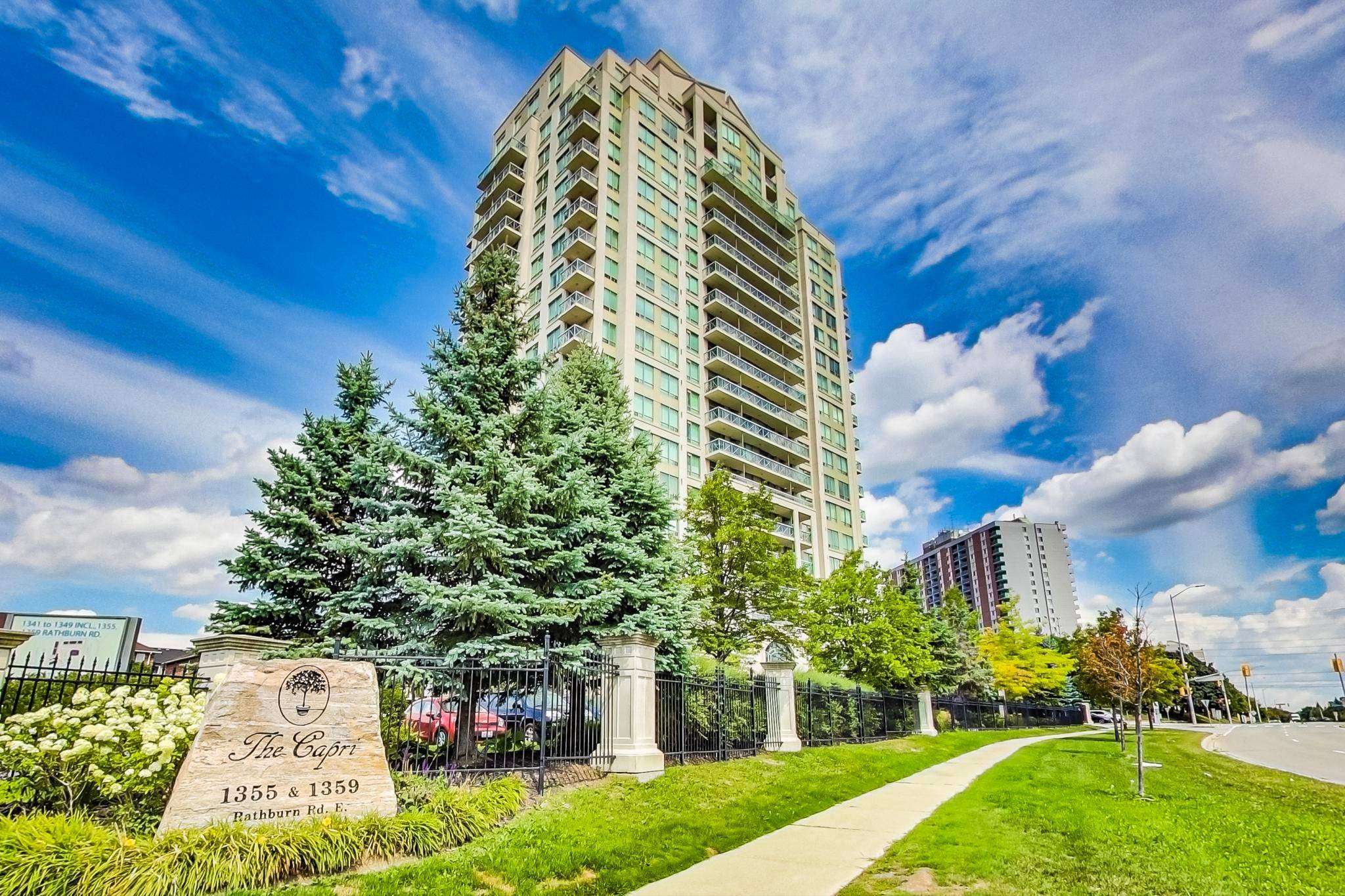 Mississauga, ON L4W 5P7,1359 Rathburn RD E #710